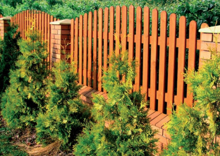 Clôtures à piquets